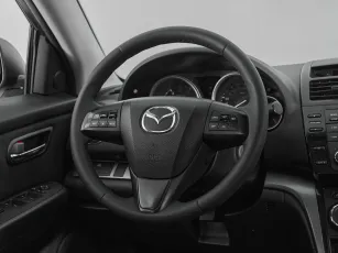 Mazda  10