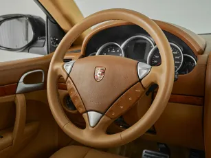 Porsche  11