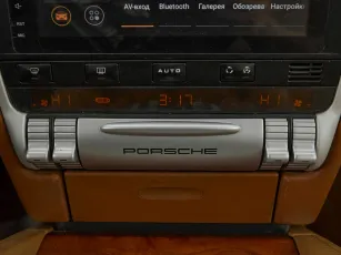 Porsche  18