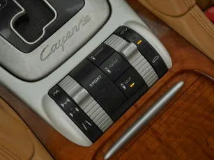 Porsche  19