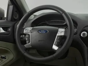 Ford  10