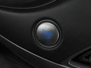 Hyundai  15