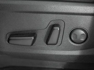 Hyundai  18