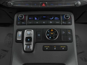 Hyundai  21