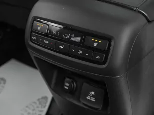 Hyundai  26