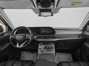 Hyundai  8