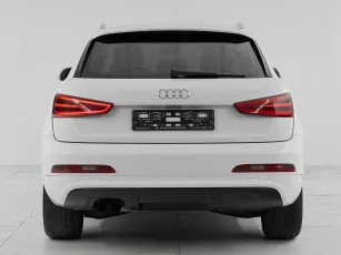 Audi  5