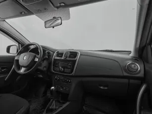 Renault  9