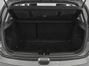 Kia  19