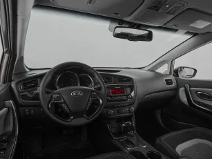 Kia  7
