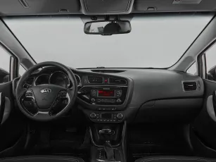 Kia  8