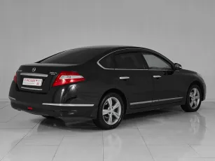 Nissan  6