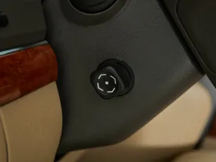 Toyota  16