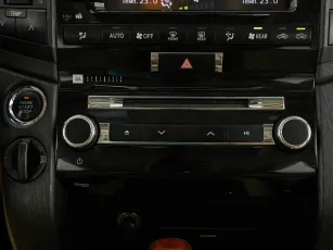 Toyota  24