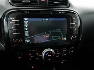 Kia  10