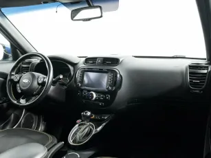 Kia  5