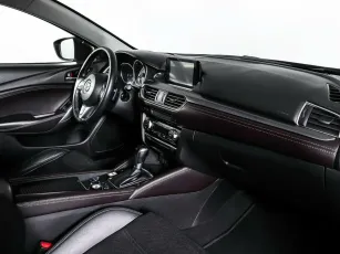 Mazda  10