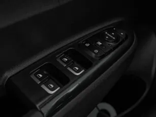 Kia  13