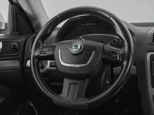 Skoda  10