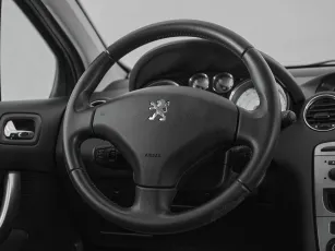 Peugeot  11