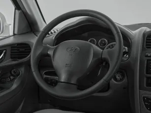 Hyundai  10