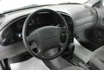 Kia  11