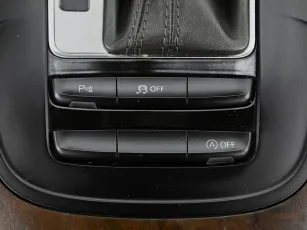 Audi  18