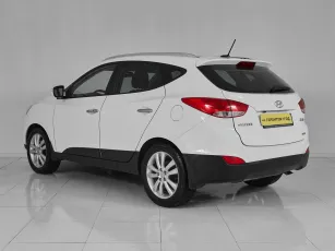 Hyundai  4