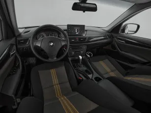 BMW  9