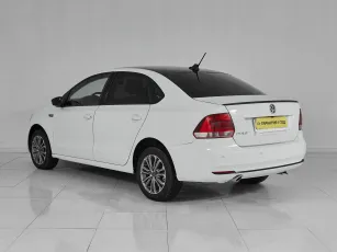 Volkswagen  4
