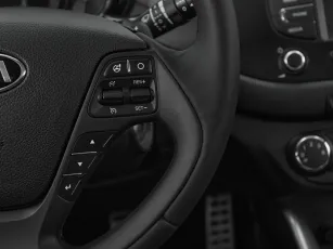 Kia  12