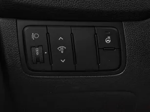 Kia  15
