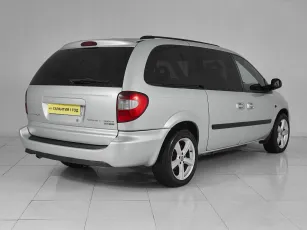 Chrysler  4
