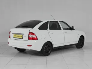 Lada (ВАЗ)  4