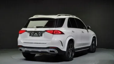 Mercedes-Benz  3
