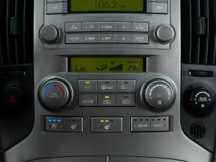Hyundai  16