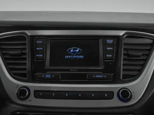 Hyundai  15