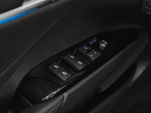 Toyota  13