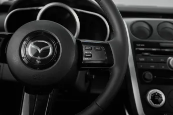 Mazda  12