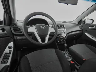 Hyundai  7