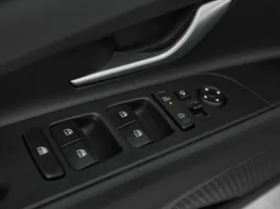 Hyundai  14