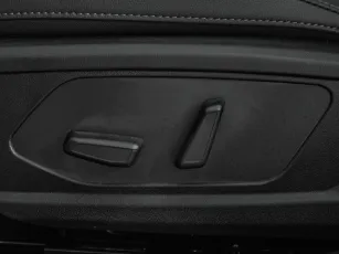 Hyundai  15