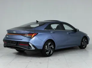 Hyundai  6
