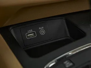 Kia  16