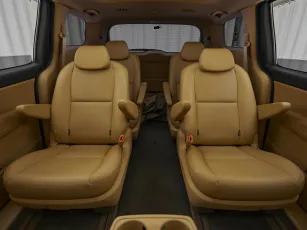 Kia  18