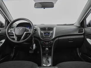Hyundai  7