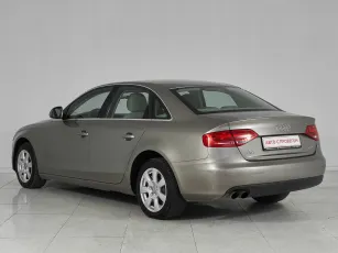 Audi  4