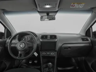 Volkswagen  8