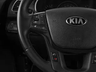 Kia  12