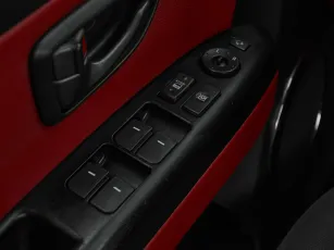 Kia  14